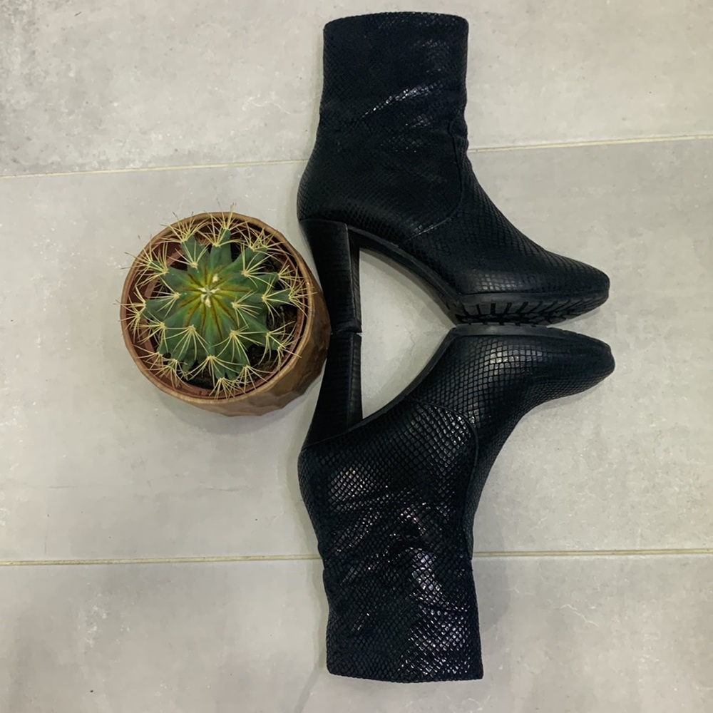 Made in🇮🇹AQUATALIA Super Soft Waterproof Snakeskin Leather Ankle …